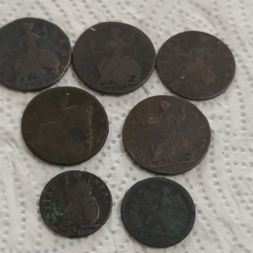 Half pennies 2 farthings - 2,