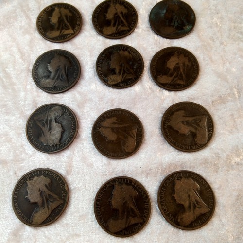 Assorted copper pennies - assorted,